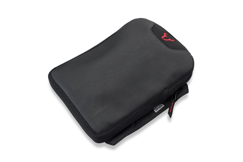 PODUSZKA TRAVELLER PILLION SW-MOTECH POLYURETHANE 22X30CM BLACK